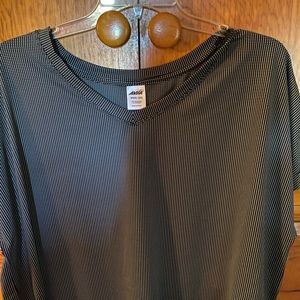 Aviva Athletic Top NWOT